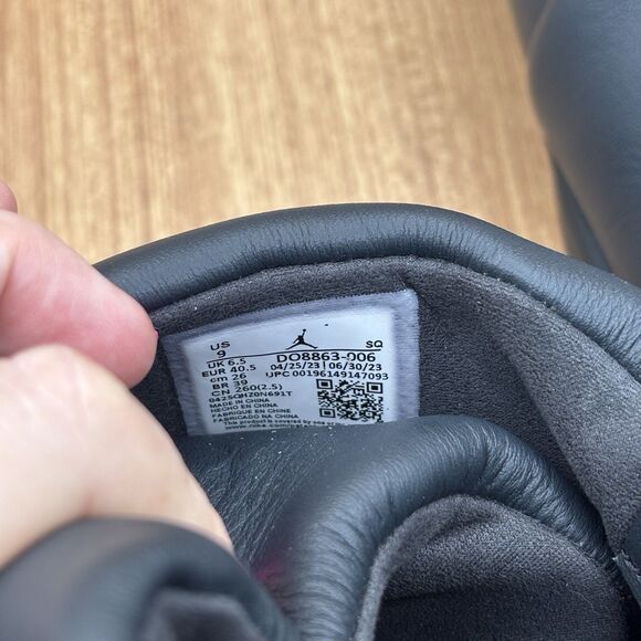 Nike Air Jordan Sophia Slide Off Noir Fire Red DO8863-006 Women’s Size 9 - Picture 7 of 8